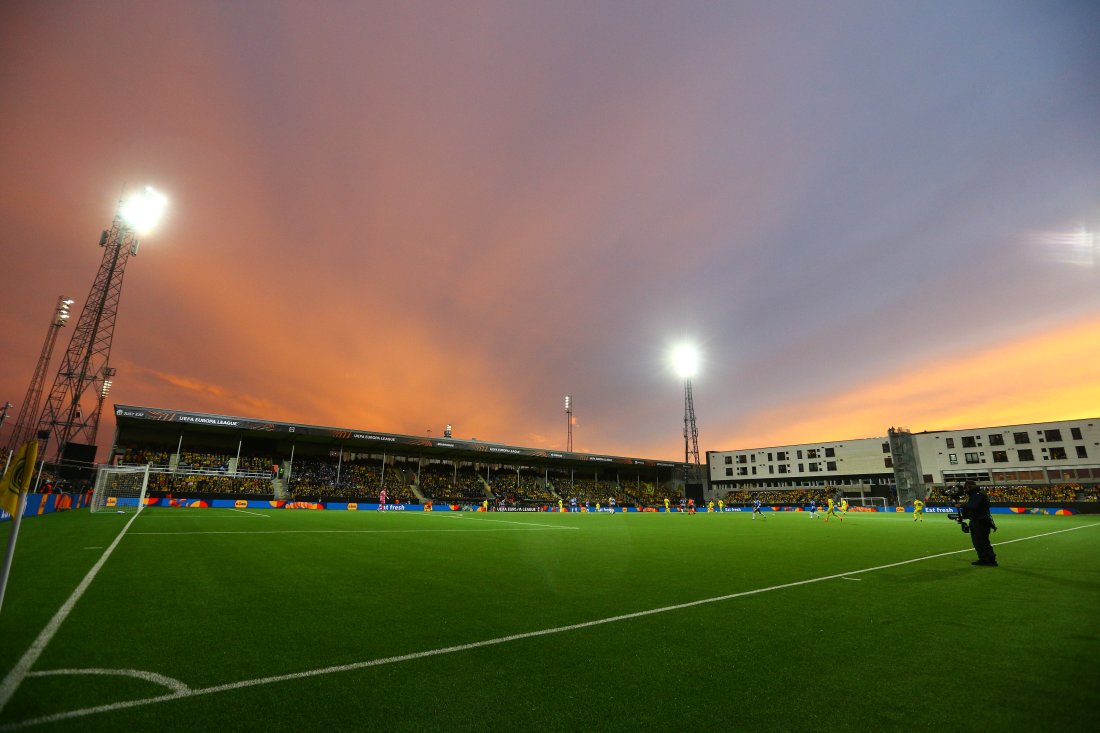 Alle blikk er rettet mot Aspmyra stadion i kveld. (Foto: Mats Torbergsen / NTB)