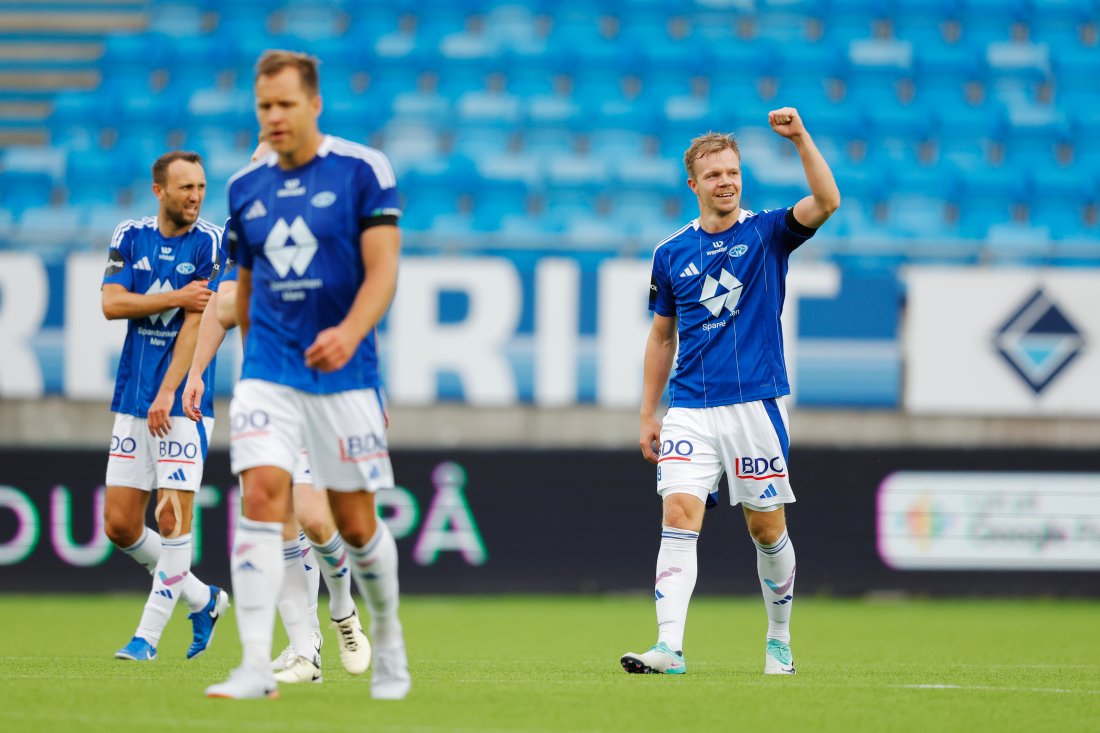 Molde-spillerne jublet etter å ha økt ledelsen til 3-1. (Foto: Svein Ove Ekornesvåg / NTB)