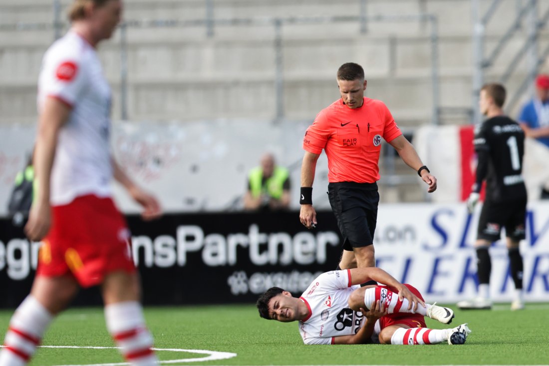 Patrick Metcalfe måtte ut med etter en time mot KFUM (Foto: Thomas Andersen / NTB)